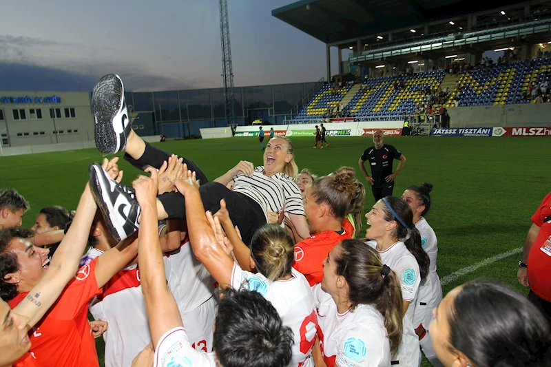 A Milli Kadın Futbol Takımı, Macaristan’ı mağlup ederek play-off’ları garantiledi