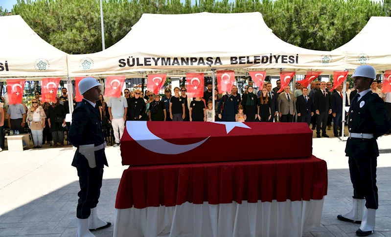 Kanserden yaşamını yitiren polis memuru için uğurlama töreni