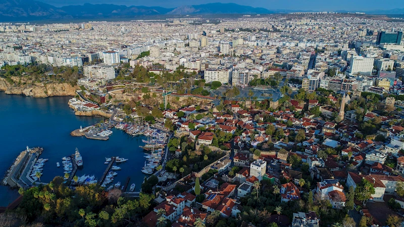 Yabancıya konut satışındaki sert düşüş devam ediyor