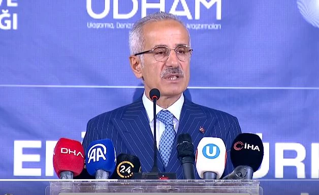 Bakan Uraloğlu: Gençlerin yenilikçi bakış açısı ile geleceğe ışık tutmamız gerekiyor