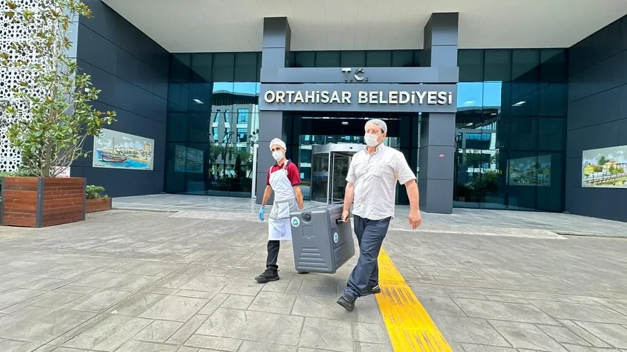 Acılı Günlerinde Vatandaşlarının Yanında: Ortahisar Belediyesi