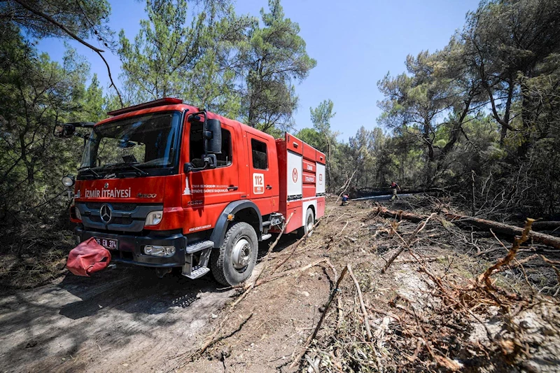 İzmir İtfaiyesi orman yangınlarına karşı 7 gün 24 saat nöbette