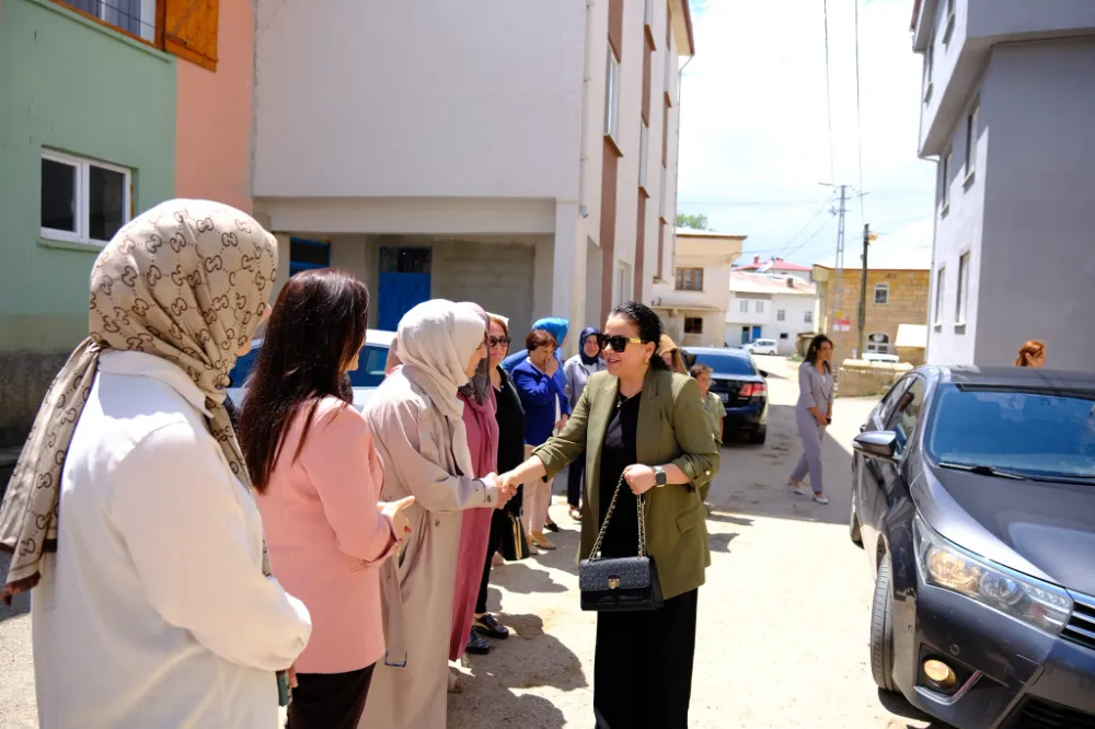 Hanımefendi Meltem Eldivan, Bayburt Kadın Kooperatifleriyle Zorlu Koşulları Yerinde Deneyimledi