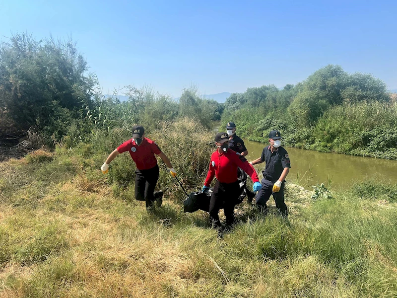 Nehirde akıntıyla sürüklenen çobanın cansız bedeni bulundu