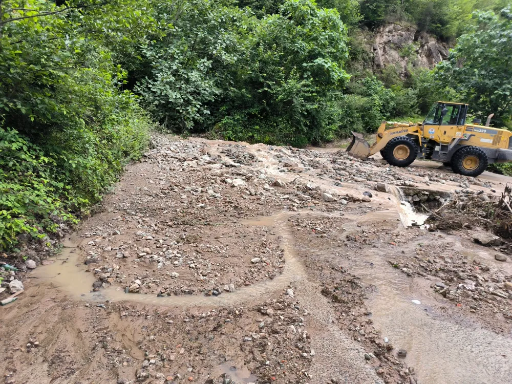 Trabzon Büyükşehir Belediyesi, Sağanak Yağışın Ardından 177 Noktada Hasar Giderdi