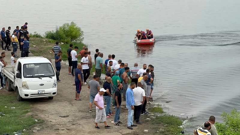 Meriç Nehri’ne giren Sanem ve Mert kayboldu, ekipler arama çalışması başlattı (2)