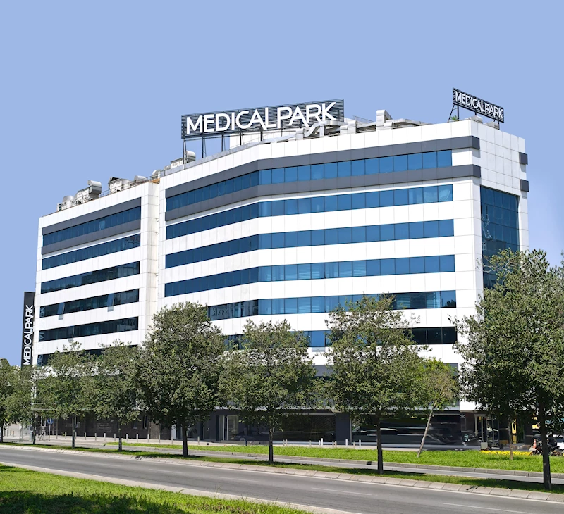 Medical Park, İzmir’de yeniden hizmete başladı