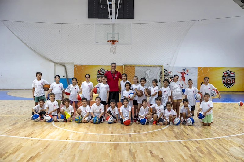 Geleceğin sporcularından basket kursuna büyük ilgi