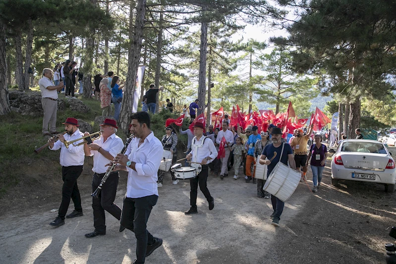 Çamlıyayla Doğa Festivali renkli görüntülere sahne oldu