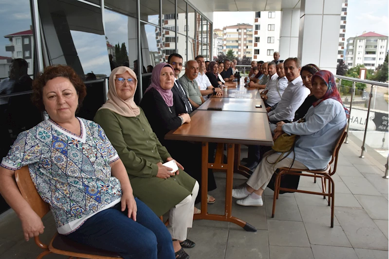 Öğrenci yurtlarında ücretsiz konaklayan emeklilerin rotası Trabzon oldu