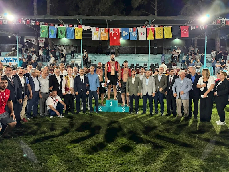 Aba Güreşi Türkiye Şampiyonası’nda ödüller verildi 