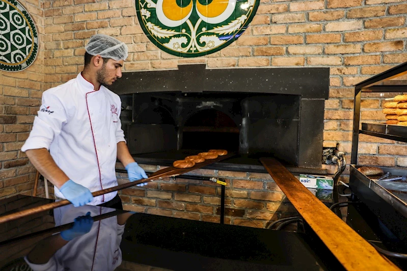 Osmangazi Millet Bahçesi’nde açılan Simit Kafe