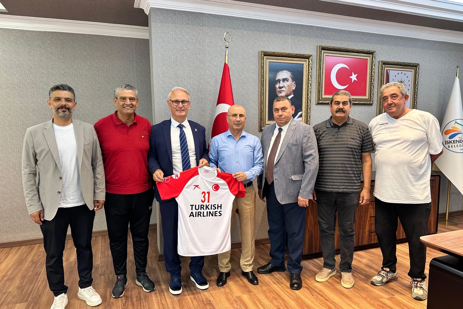 THF Başkanı Uğur Kılıç, Adana ve İskenderun’da temaslarda bulundu