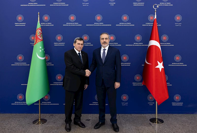 Bakan Fidan, Türkmenistanlı mevkidaşı Meredov ile görüştü