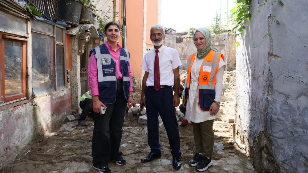 Ortahisar’ın Tarihi Sokakları Arnavut Kaldırımıyla Yenileniyor