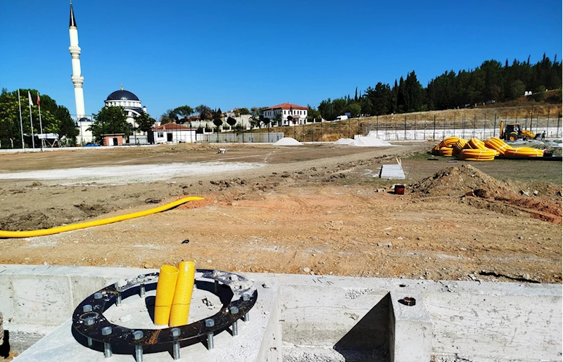 Boyabat’ta ilçe stadı yenileniyor 