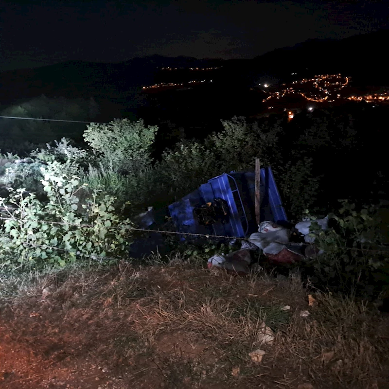 Düzce’de devrilen tarım aracındaki 5 kişi yaralandı