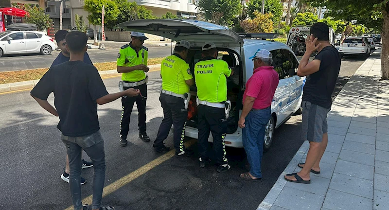 Erdemli’de motosiklet sürücülerine denetim