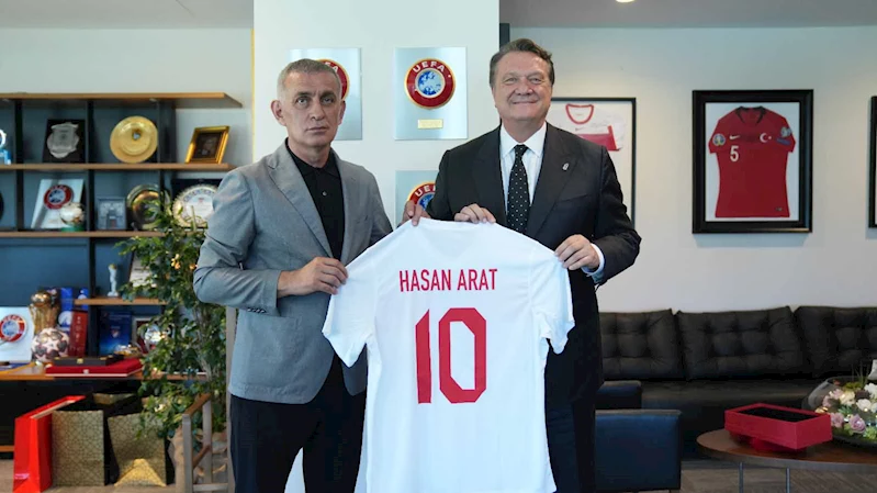 Beşiktaş Başkanı Hasan Arat