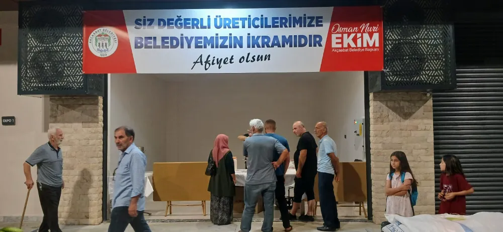 Akçaabat Kadınlar Pazarı Yenilendi: Esnafın Yüzü Gülüyor