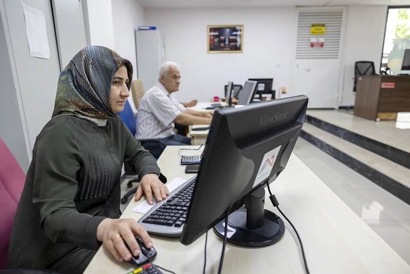 Tarsus’ta Kleopatra Hizmet Binası’na ilgi