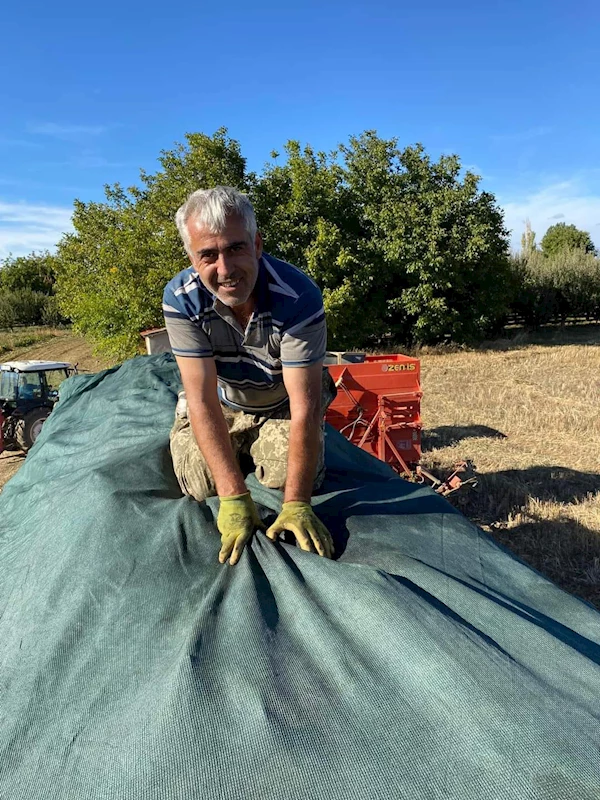 Husumetlisini sırtından tabanca ile vurarak öldürdü