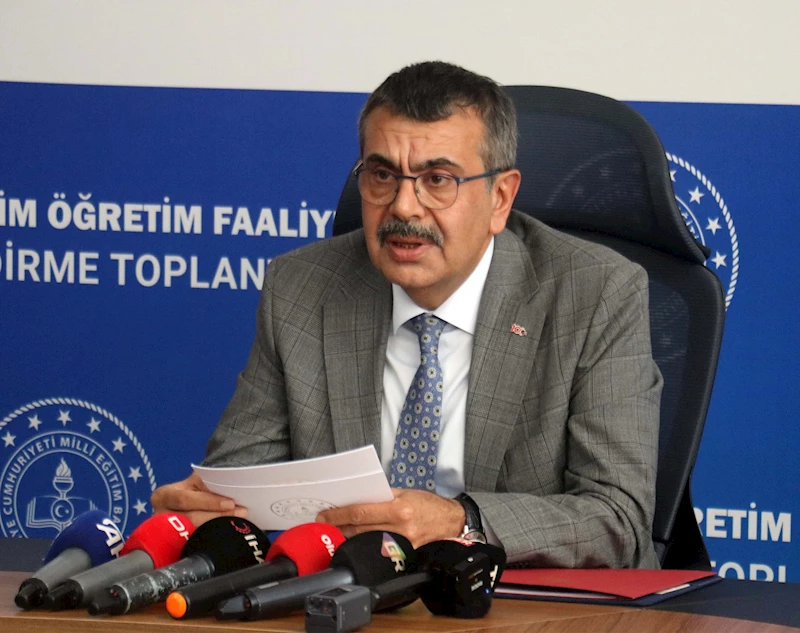 Bakan Tekin: Her kademenin ilk sınıfı, yeni modelle eğitim öğretime başlayacak (2)