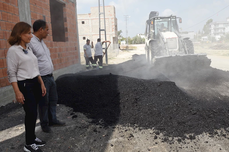 Başkan Tekin, sokakları gezip eksikleri denetledi