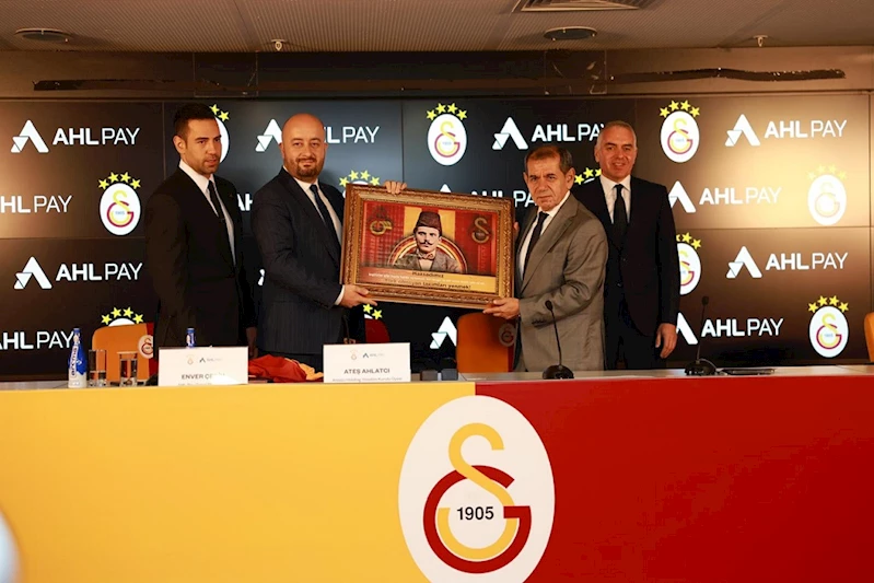 AHL Pay, Galatasaray Futbol Takımı’nın forma şort sponsoru oldu