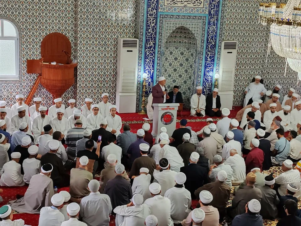 Yemişalan Mahallesi Camii