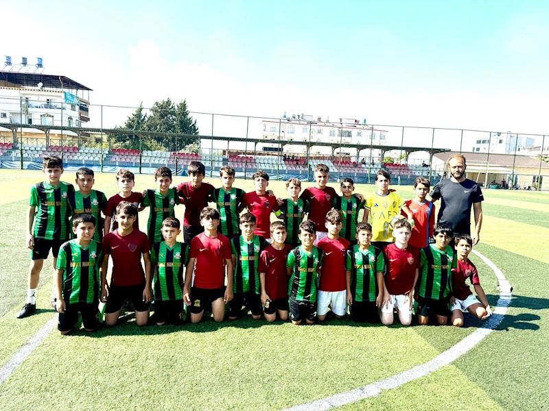 Reyhanlı’da çocuklar arası futbol turnuvası 