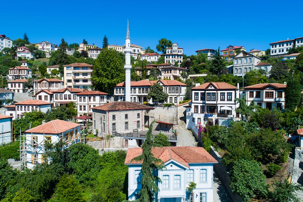 Akçaabat’ta Geçmişten Günümüze Bir Yolculuk: Tarihi ve Doğal Güzellikler Turizmin Gözdesi