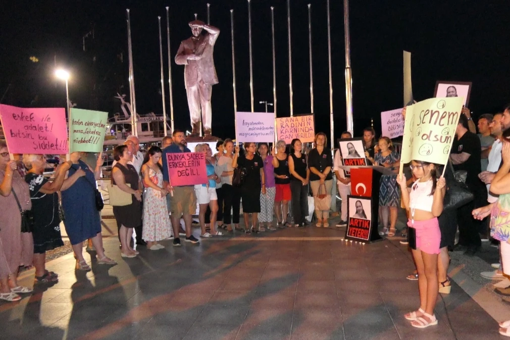 Marmaris Kadınları: Kadın cinayetleri politiktir!