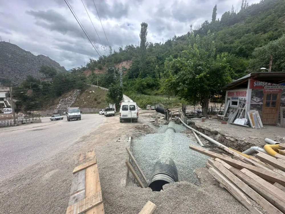 Artvin’de Büyük İyileştirme Çalışmaları: Yollar Onarılıyor, Su Kanalları Yapılıyor ve Heyelan Riski Azaltılıyor