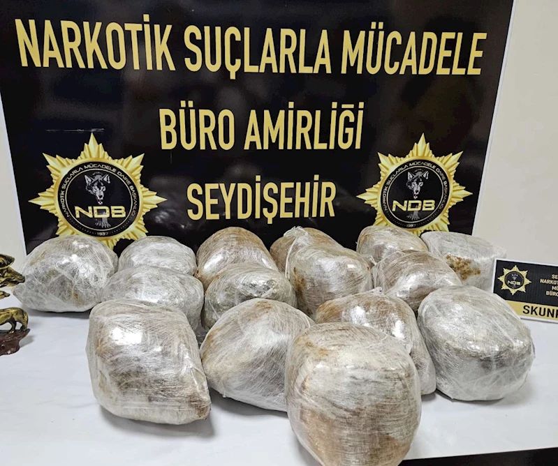 Minibüsteki kompresörde 15 kilo uyuşturucu ele geçirildi 