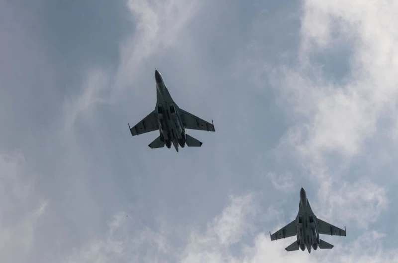 Ukrayna’da F-16’lar için seremoni düzenlendi: Uçaklar gösteri uçuşu yaptı