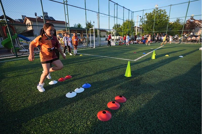 Eski futbolcu arkadaşlar, 