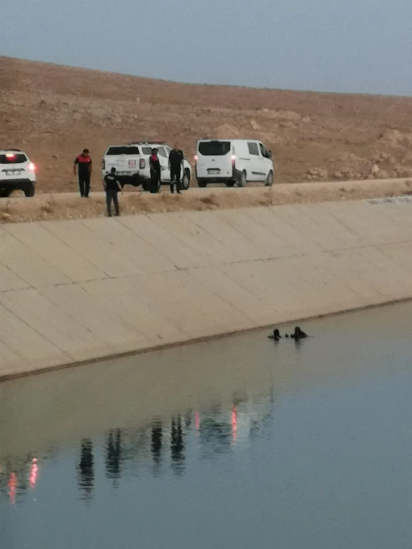 Serinlemek için girdiği sulama kanalında kayboldu