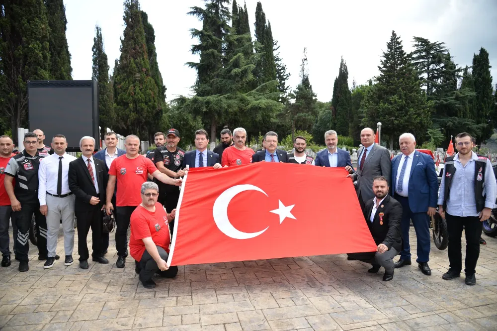 Trabzon’da Şehitler İçin Anma Töreni: Ferhat Gedik ve Eren Bülbül Unutulmadı