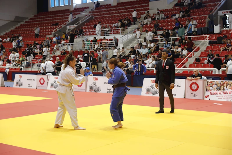 20. Karadeniz Judo Turnuvası sona erdi