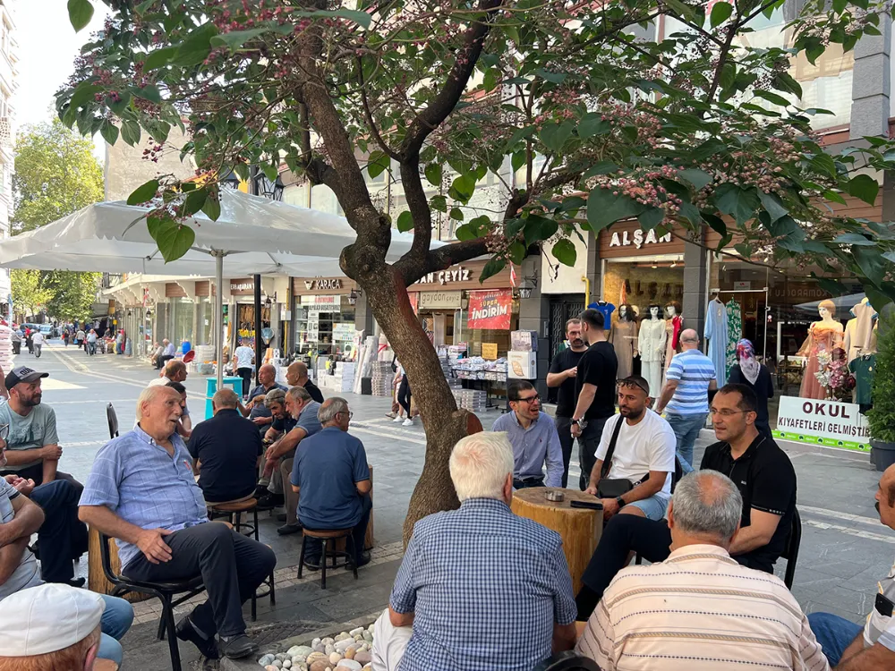 Başkan Ekim, Vatandaşlarla Gönül Bağını Güçlendiriyor