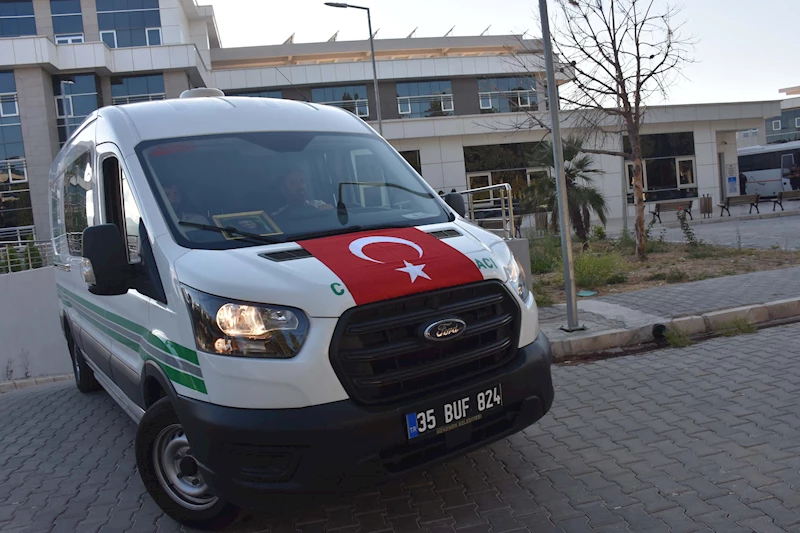 İsrail askerleri tarafından vurulan Ayşenur Ezgi için İzmir