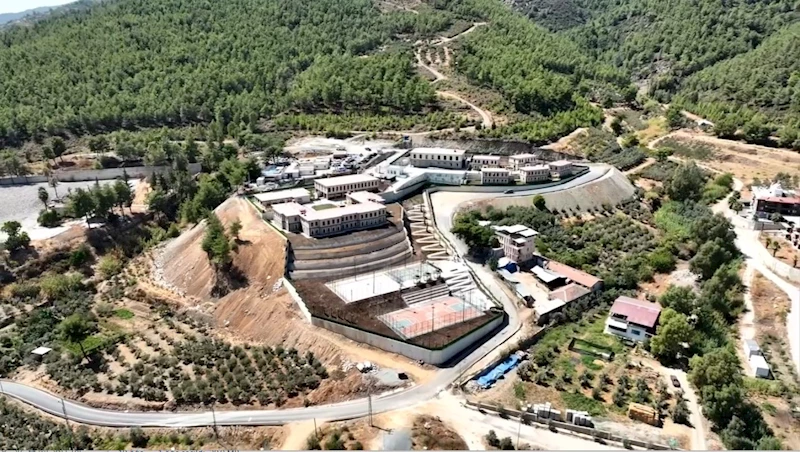 Hatay’da çocuk sevgi evi gün sayıyor 