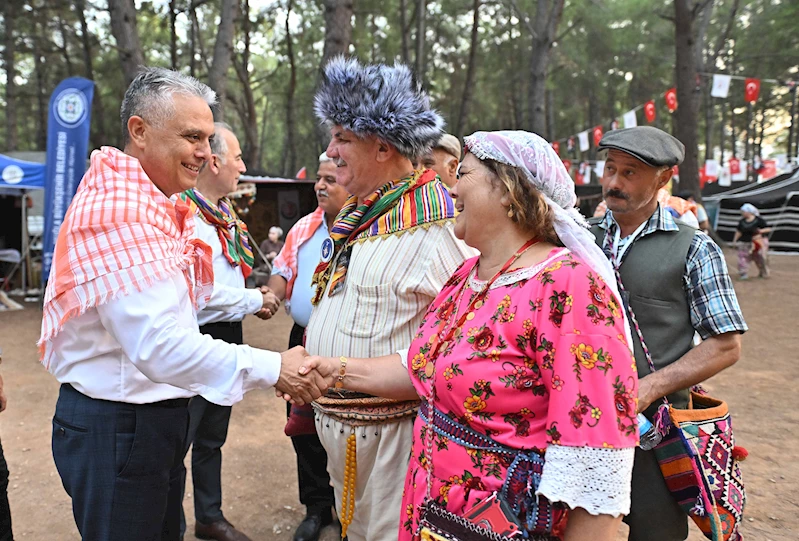 Başkan Uysal Yörüklerle bir araya geldi