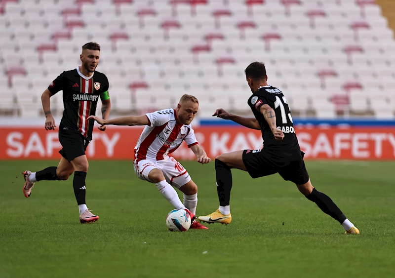 Sivasspor - Gaziantep FK: 3-2