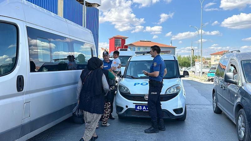 Pazarda kaybolan 6 yaşındaki Poyraz, tek başına bindiği hak otobüsünde bulundu