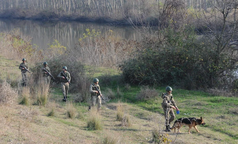 Yunanistan’a kaçarken yakalanan 2 FETÖ, 1 PKK şüphelisi tutuklandı (2)