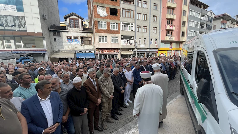 Trabzon’da selde ölen işitme engelli, son yolcuğuna uğurlandı