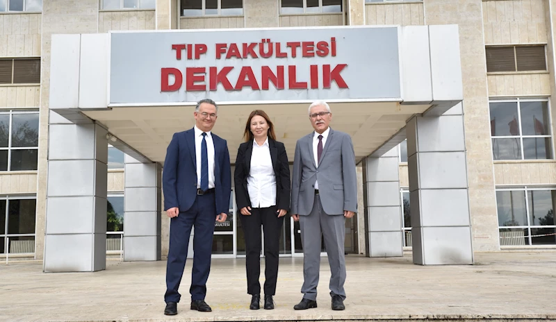 OMÜ Tıp Fakültesi Hastanesi Başhekimlik görevini Prof.Dr. Ünsal Özden devraldı