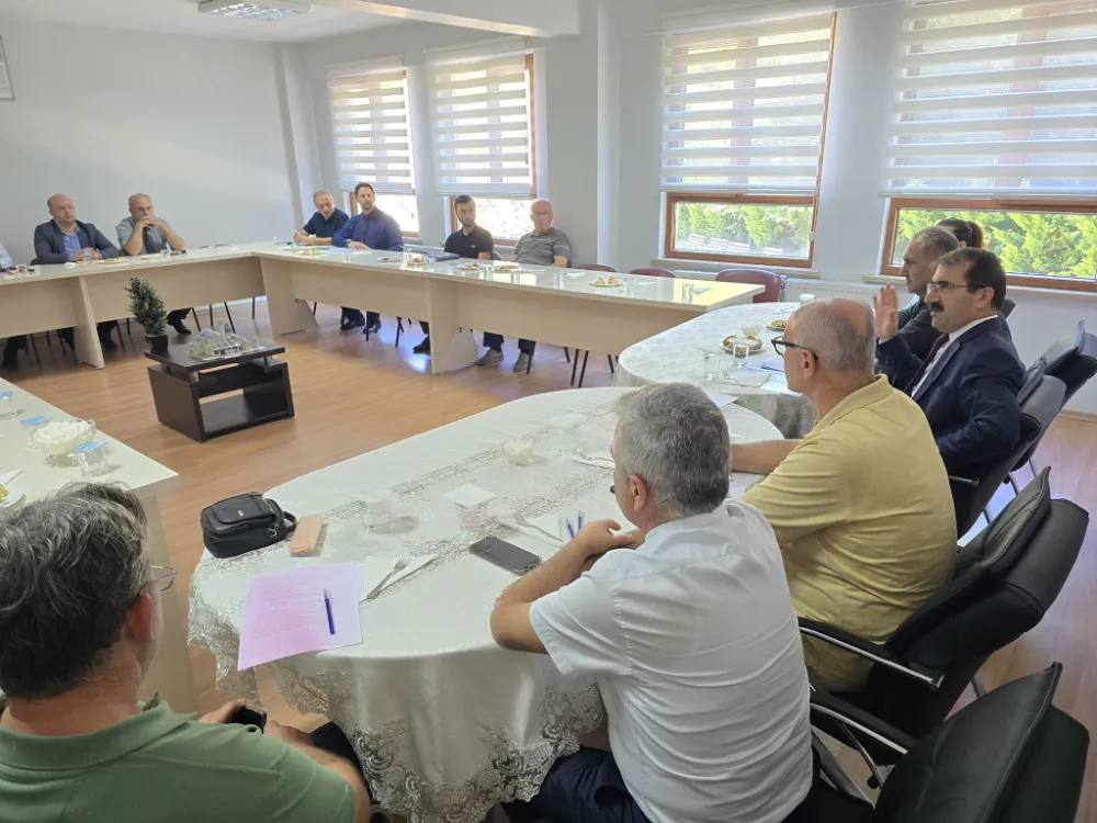 Borçka’da Okul Müdürleri Yeni Eğitim Yılı İçin Hazırlık Toplantısı Yaptı